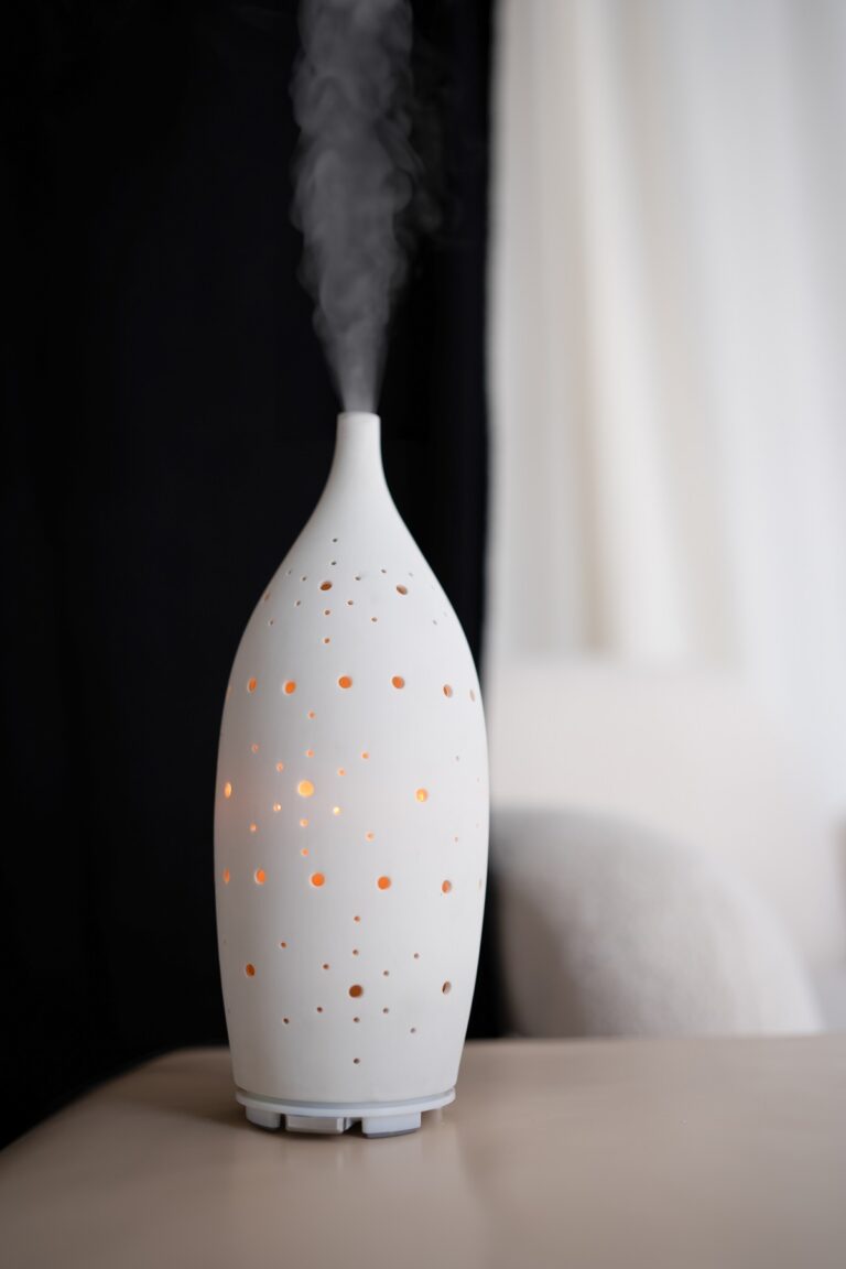 dyfuzor zapachowy ifresh vaso ceramic w trakcie pracy